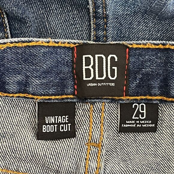 UO Urban Outfitters BDG Vintage Boot Cut Button Fly Ankle Jeans Women's Size 29 - Picture 3 of 11